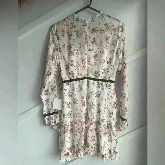Lulus Floral to See White Floral Print Long Sleeve Mini Dress Short size S - Picture 10 of 13
